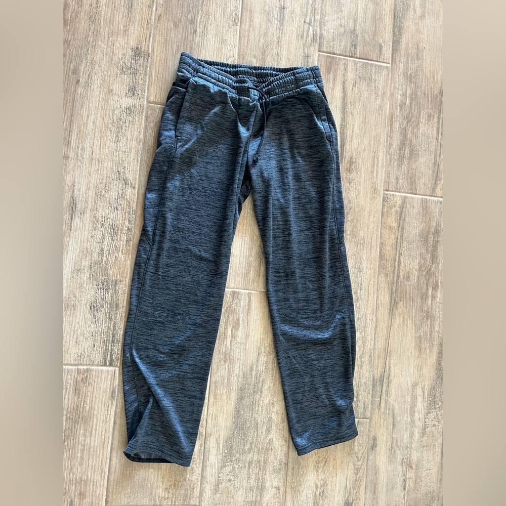 Under Armour boys cold gear pants size YXL